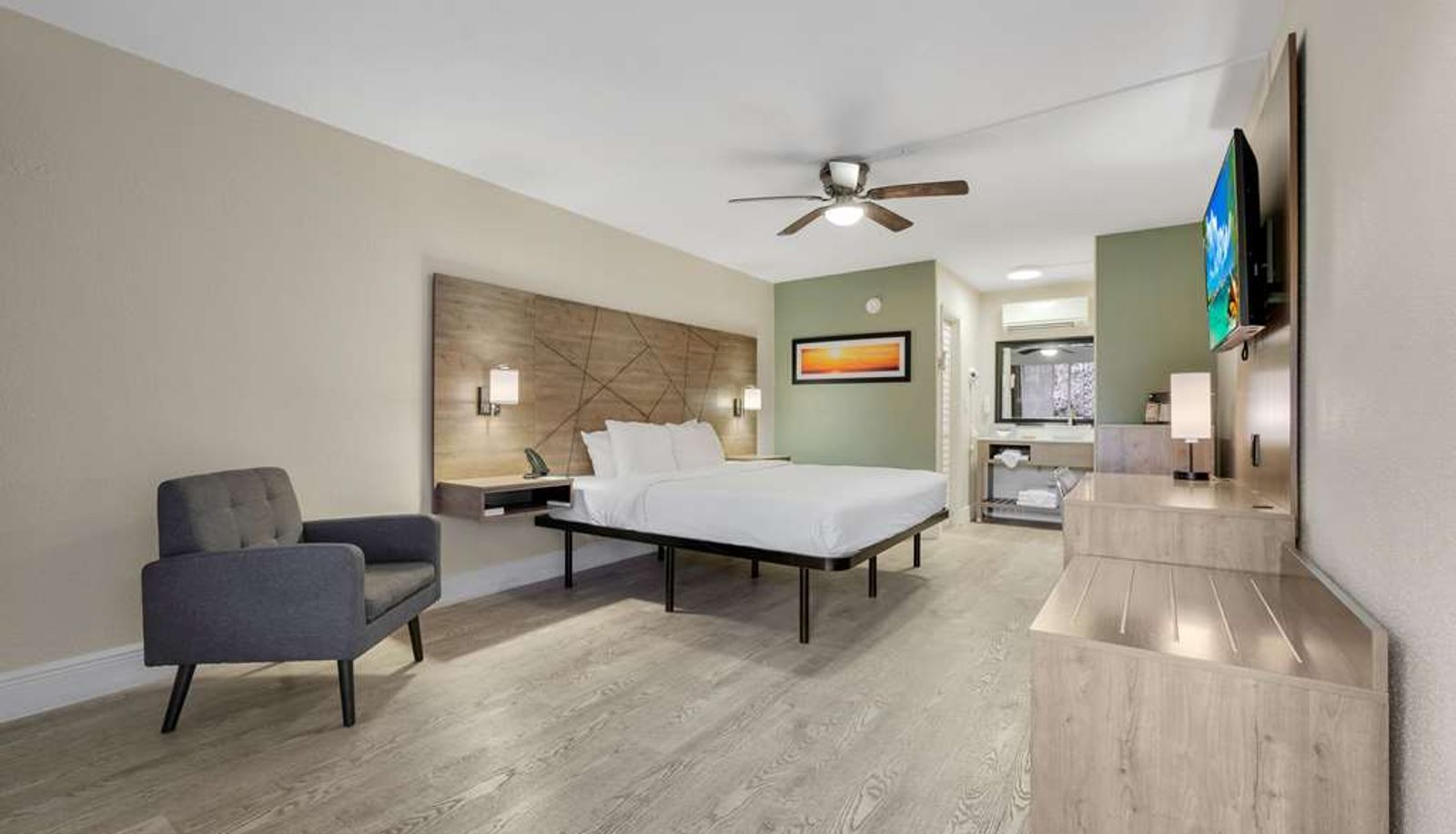 Zimmer - Quality Inn & Suites Airport/Cruise Port Hollywood