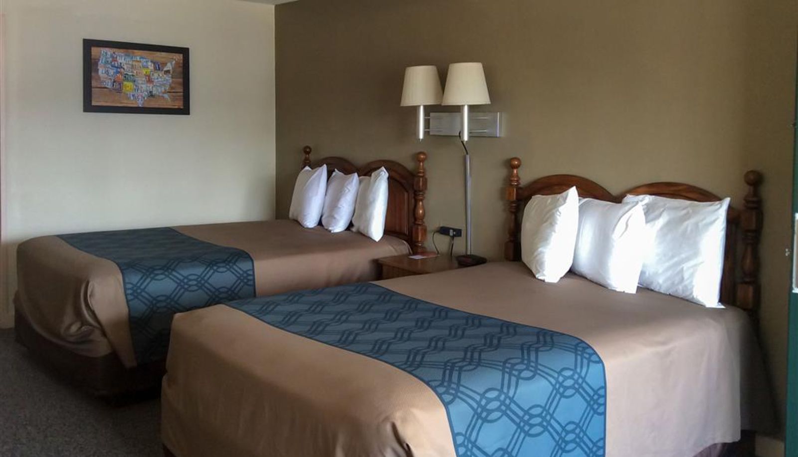 Chambre - Econo Lodge Cortland Downtown