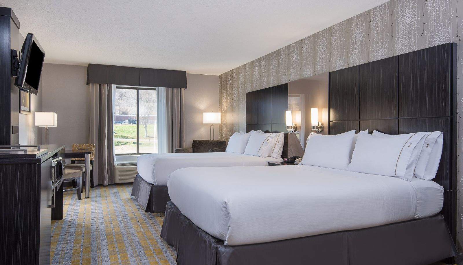 Room - Holiday Inn Express & Suites COOPERSTOWN by IHG