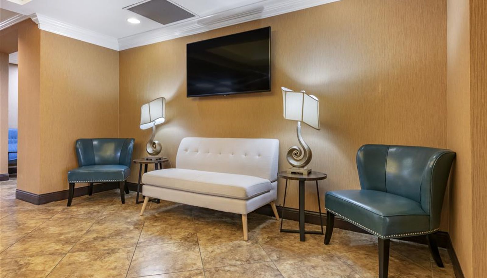 Salón - Best Western Plus Flagler Beach Area Inn & Suites