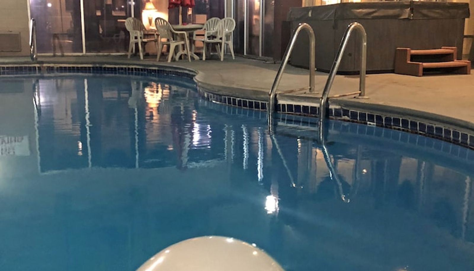 Pool - FairBridge Inn & Suites Lewiston