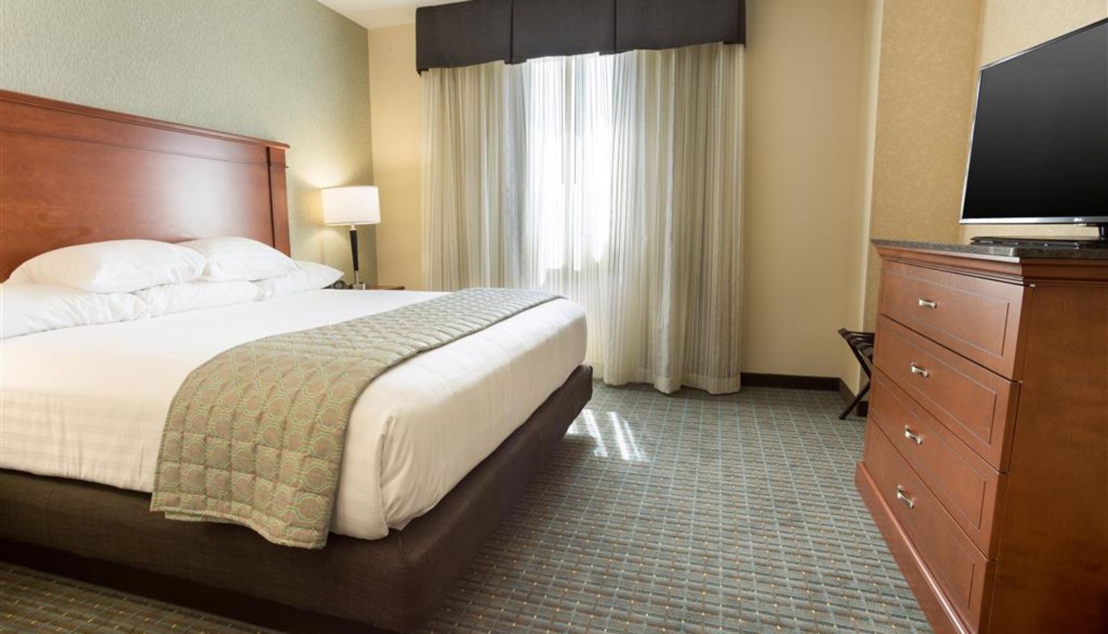 Chambre - Drury Inn and Suites Grand Rapids