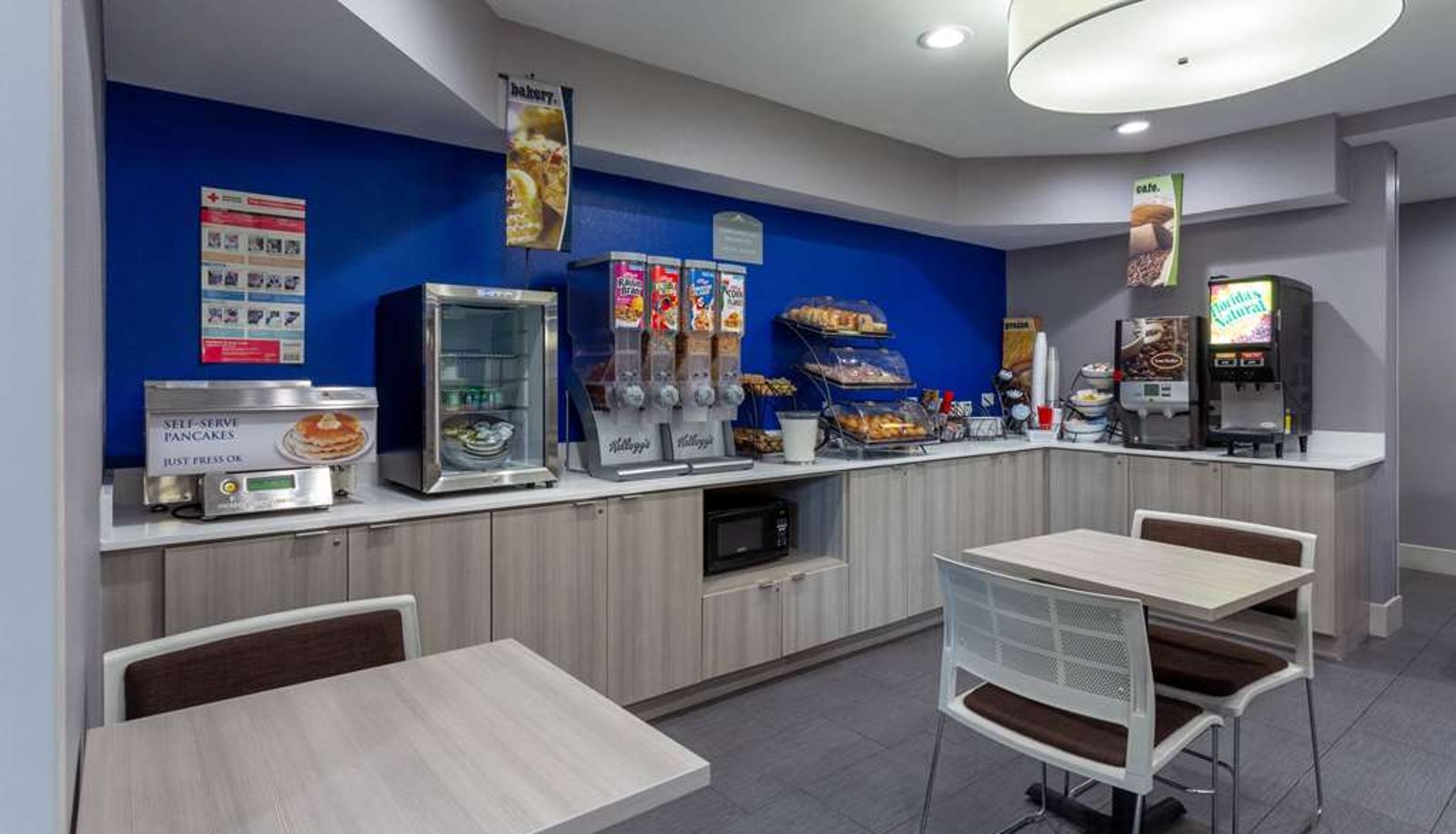 Interior view - Microtel Inn & Suites by Wyndham Bethel/Danbury
