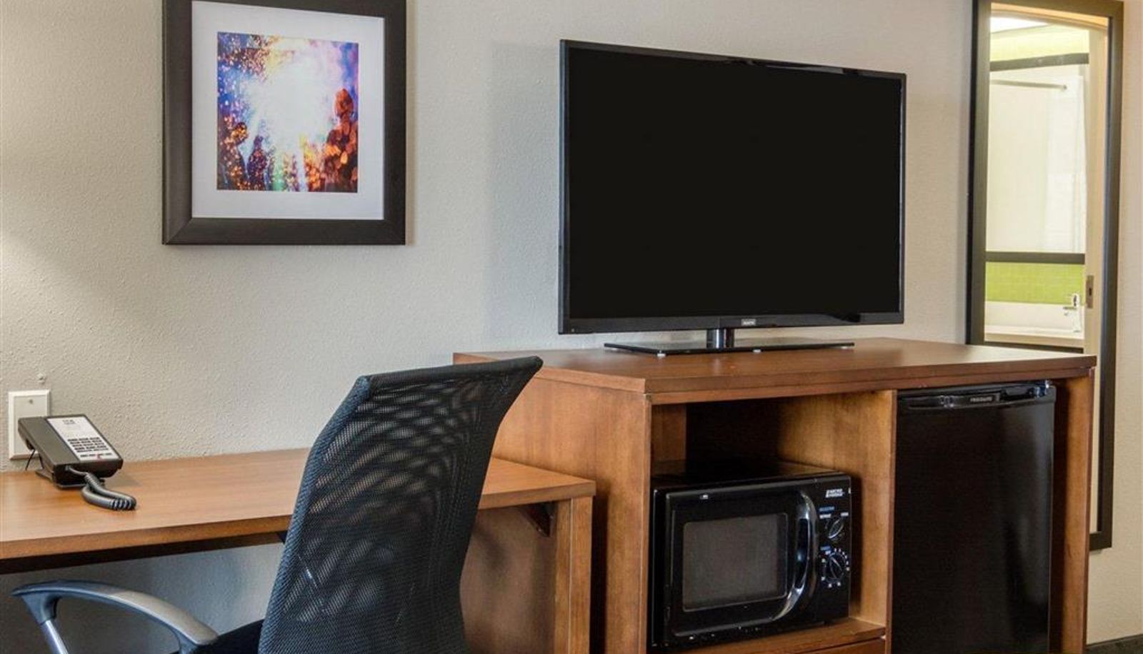 Room - Quality Inn & Suites Ashland near Kings Dominion