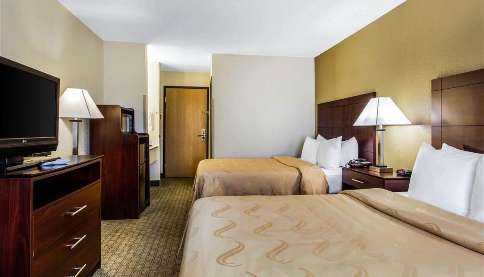 Room - Quality Inn Batesville