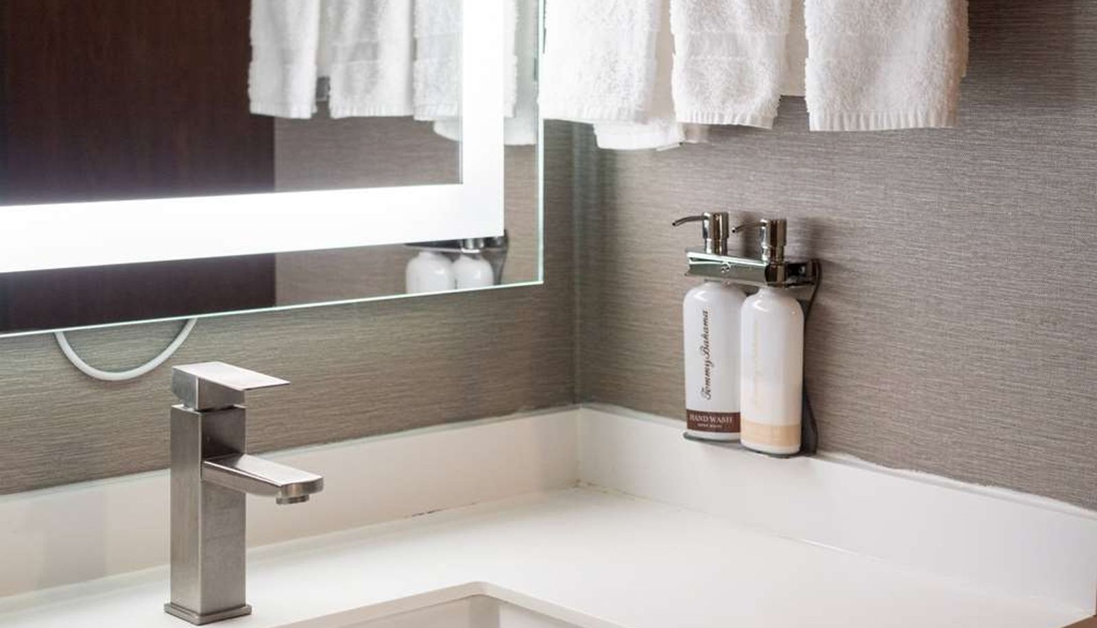 Room - Baymont by Wyndham Anderson