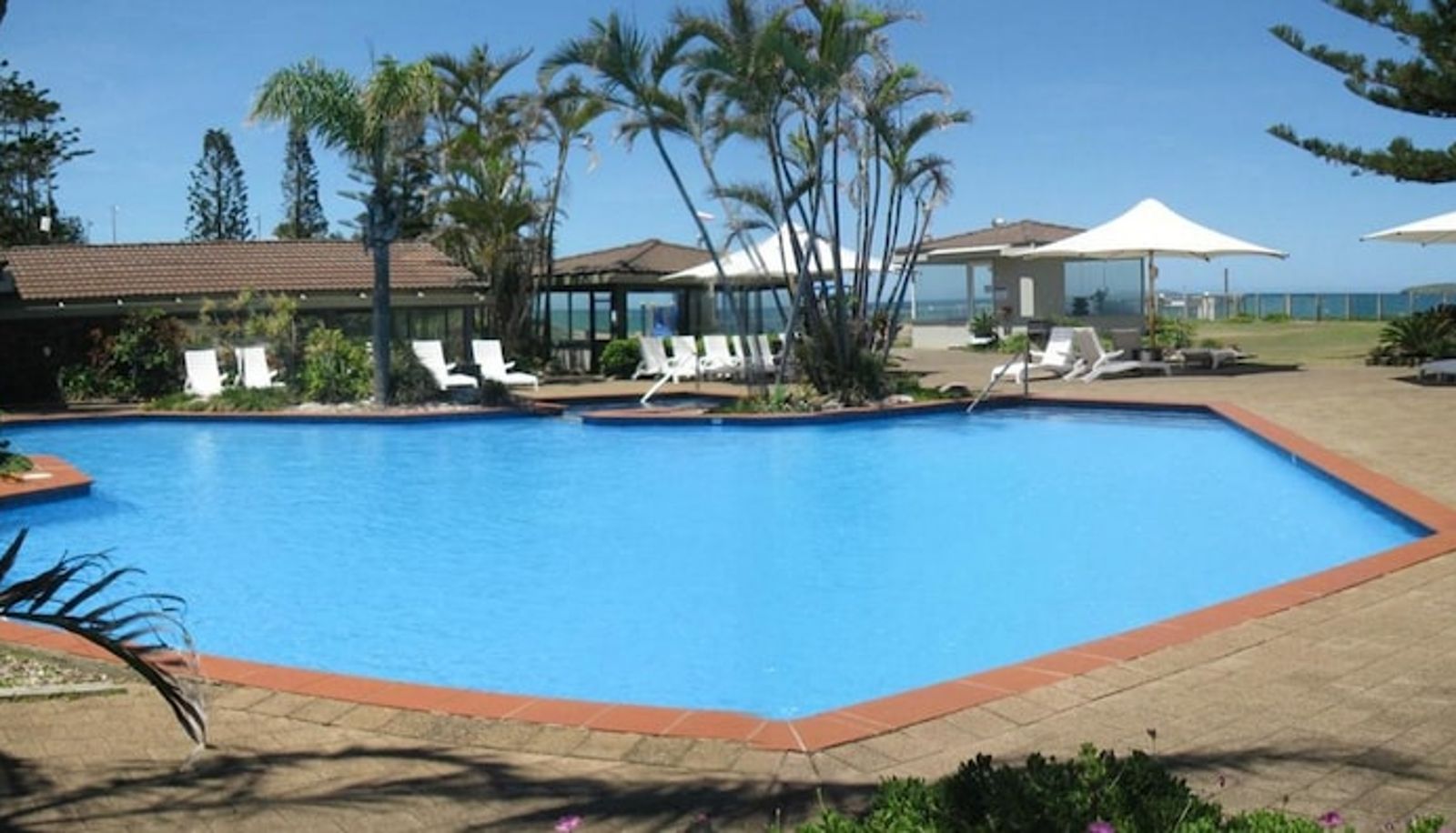 Piscina - Nautilus Beachfront Villas & Spa
