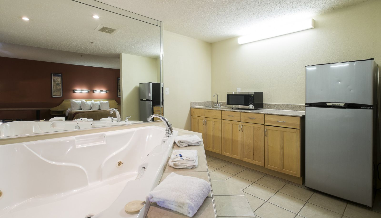 Zimmer - Red Roof Inn & Suites Philadelphia - Bellmawr