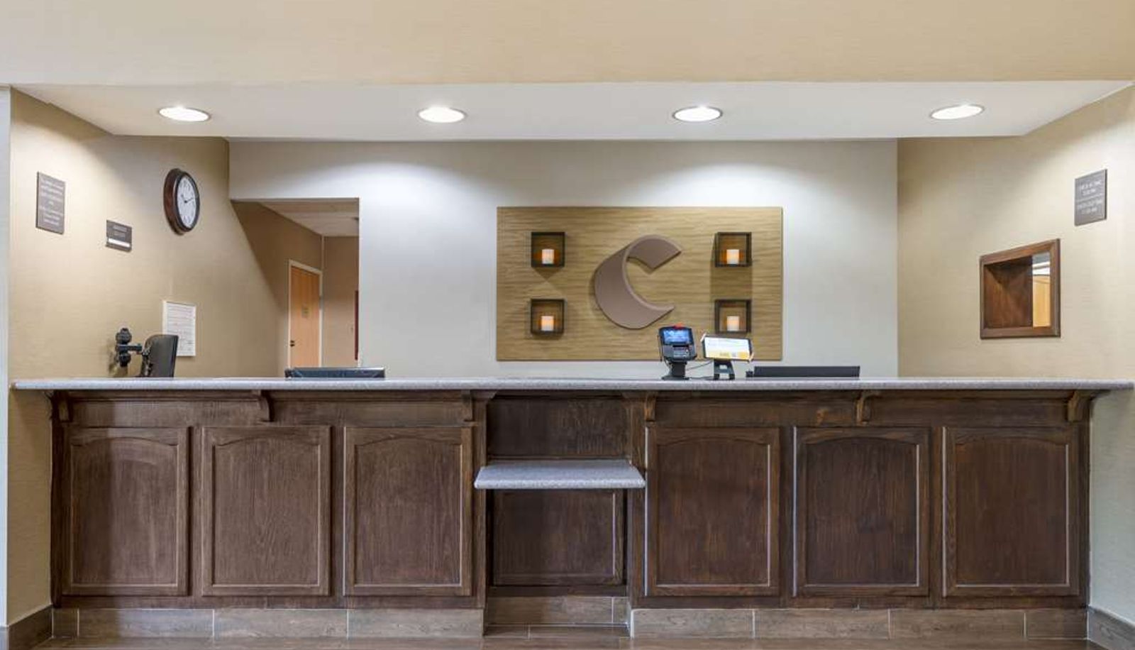Lobby - Comfort Inn Fremont