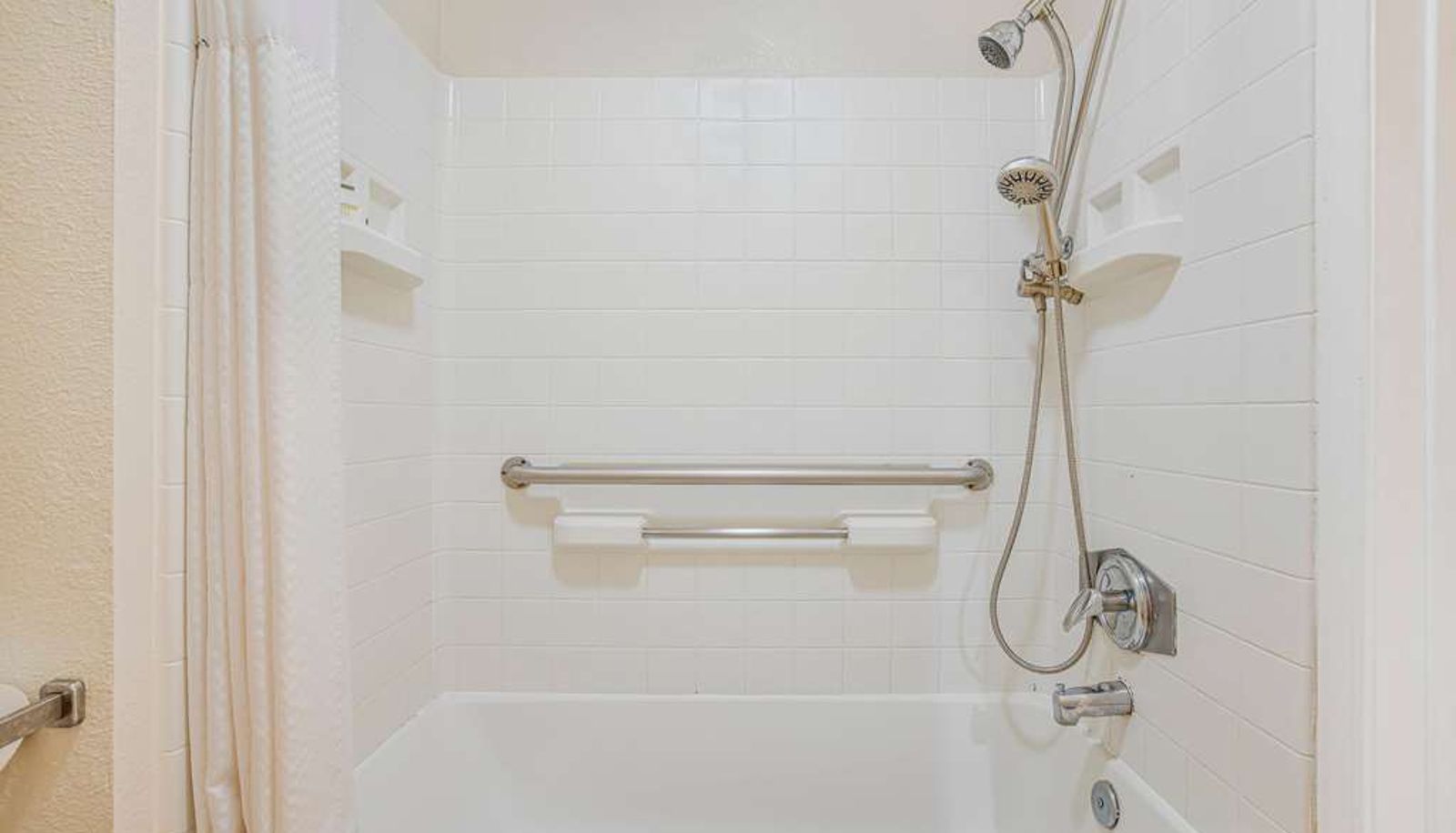 Zimmer - Super 8 by Wyndham Auburn