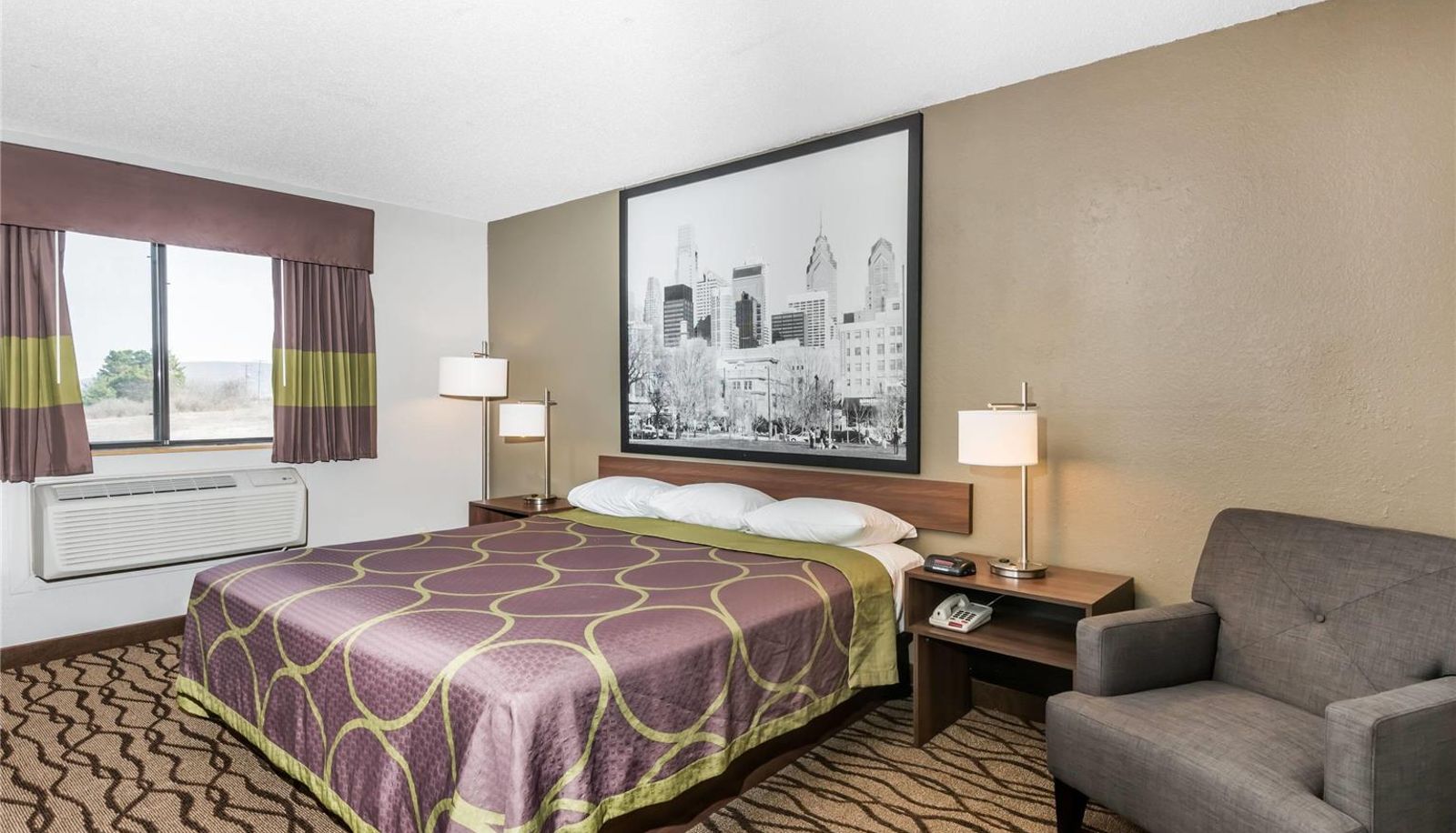 Zimmer - Super 8 by Wyndham Bedford