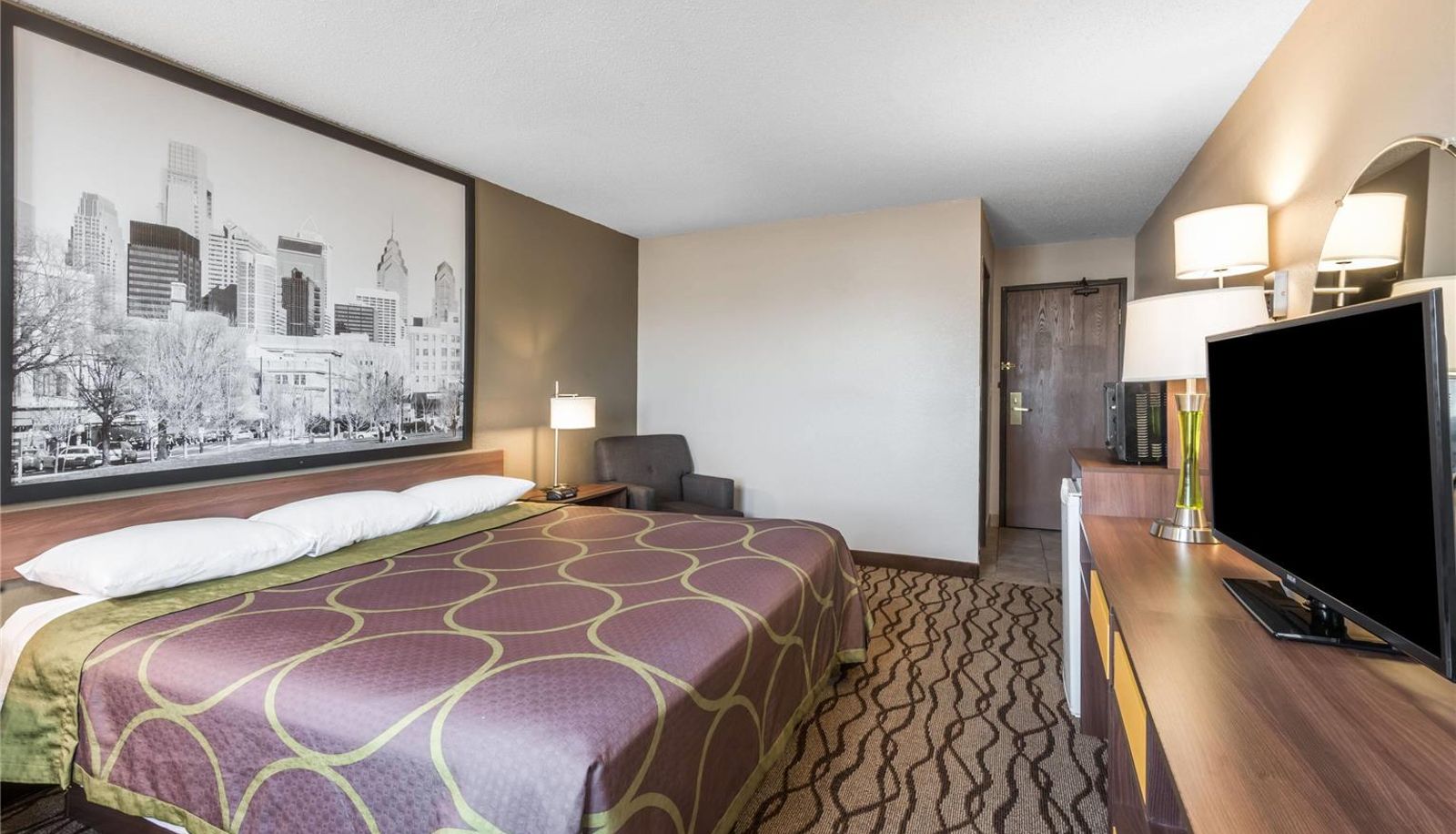 Room - Super 8 by Wyndham Bedford