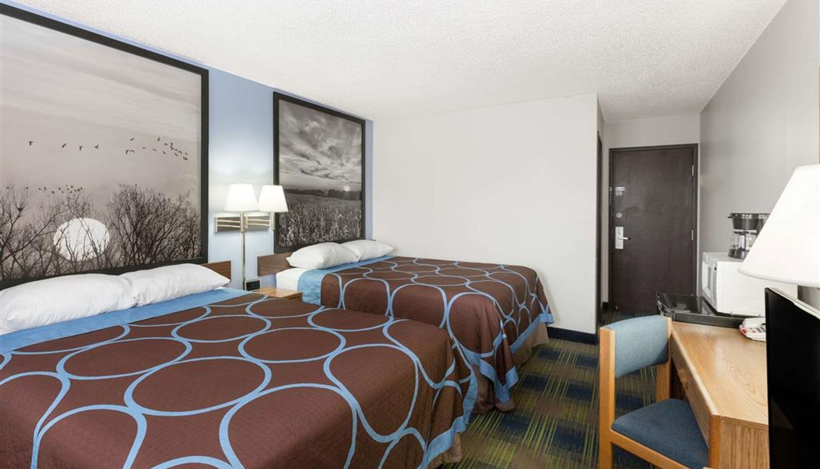 Zimmer - Super 8 by Wyndham Columbus