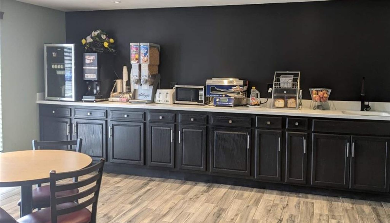 Interior view - Super 8 by Wyndham Shelbyville