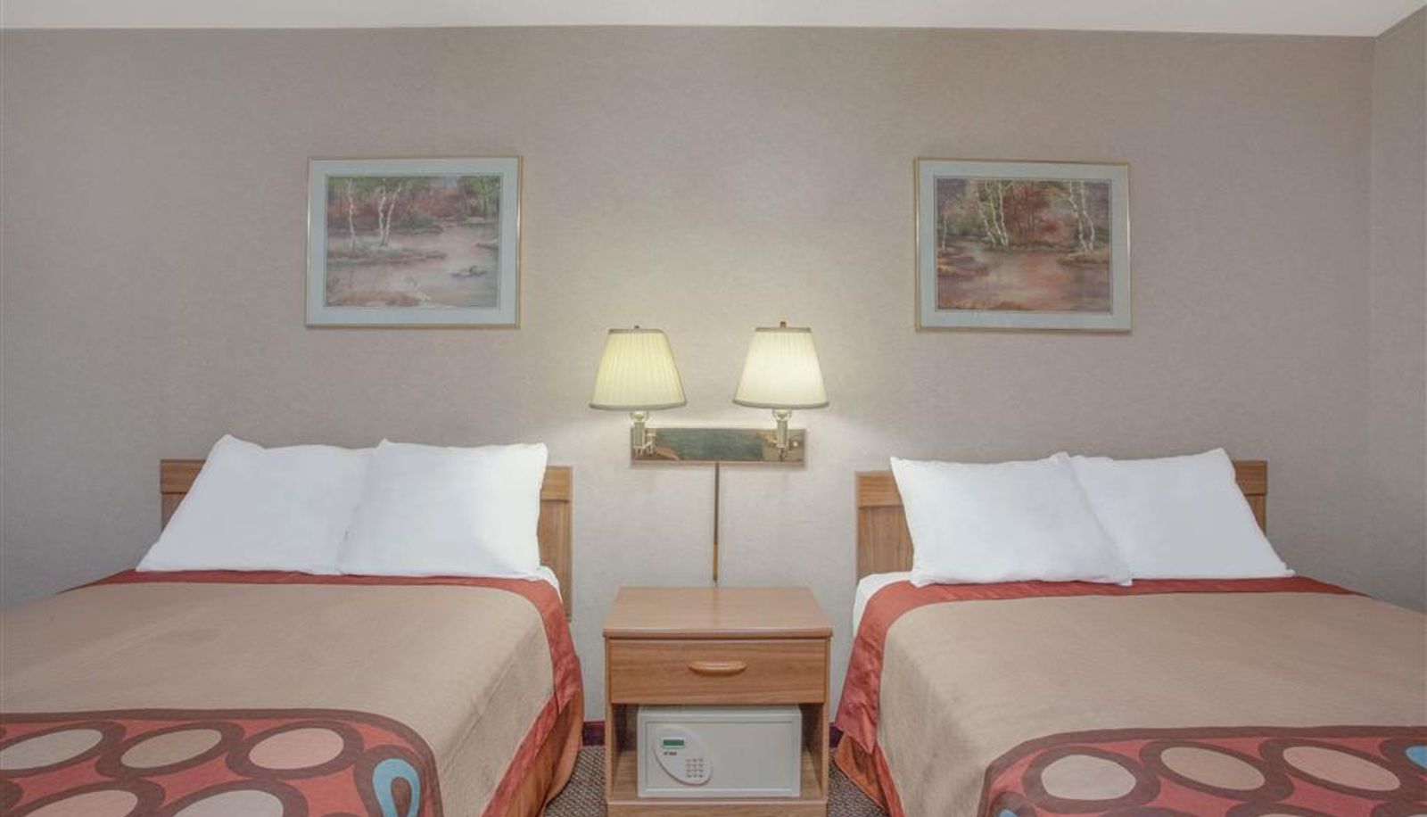 Room - Super 8 by Wyndham Carlisle North