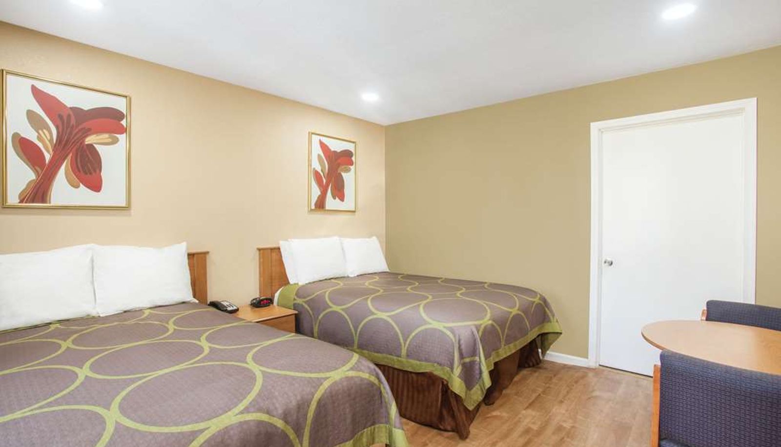 Zimmer - Super 8 by Wyndham Redlands/San Bernardino