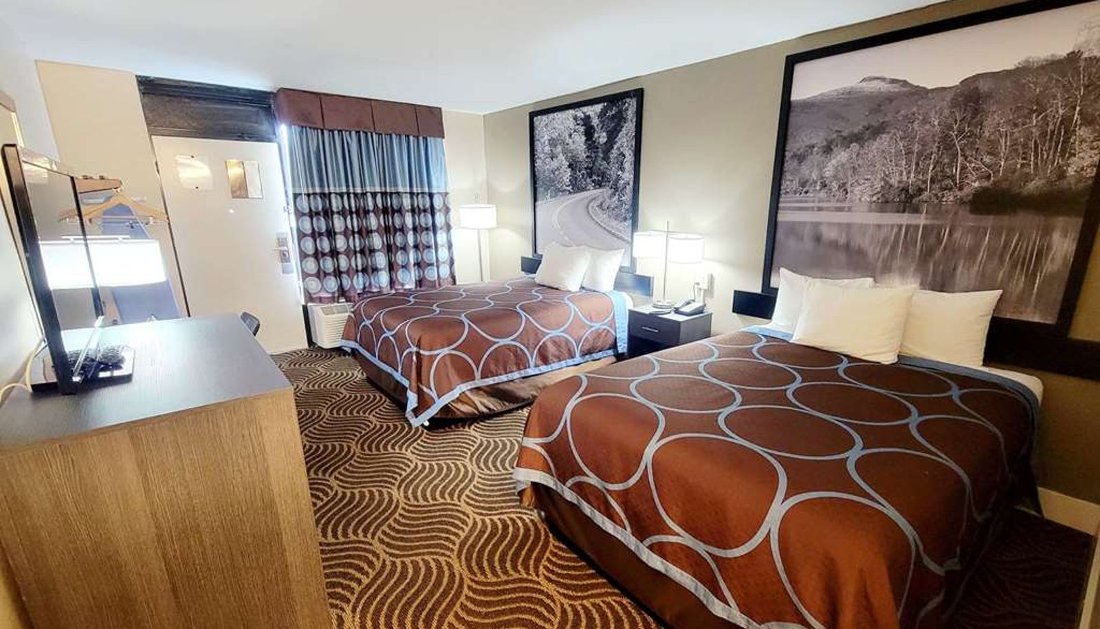 Zimmer - Super 8 by Wyndham Marion NC