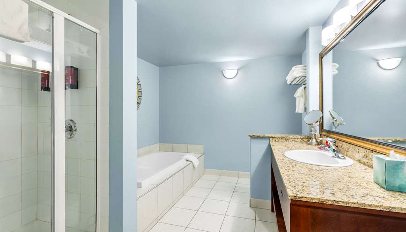 Camera - SureStay Plus by Best Western Drumheller
