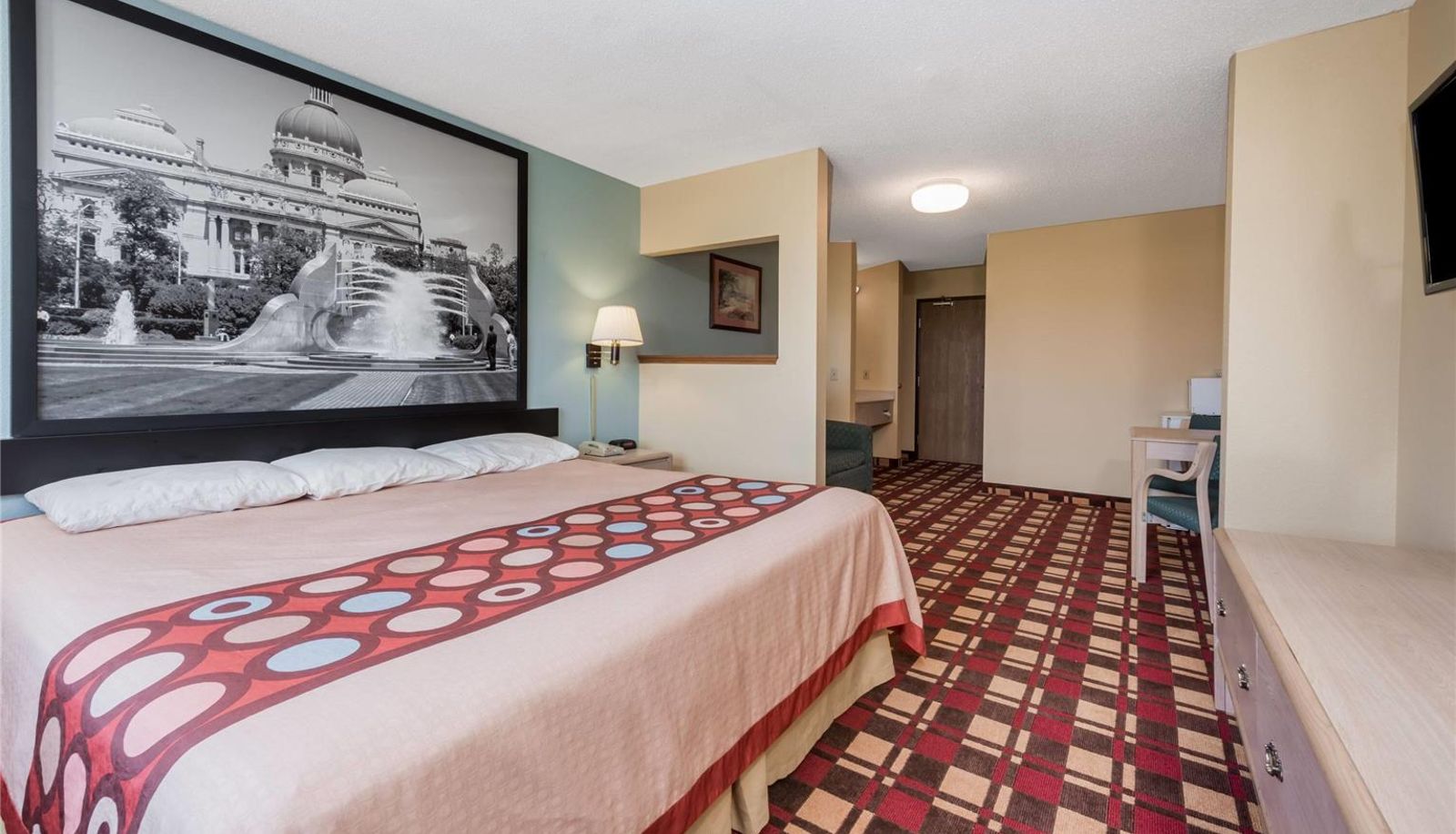 Suite - Super 8 by Wyndham Martinsville