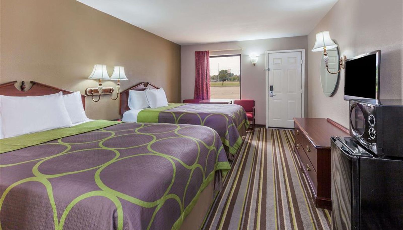Room - Super 8 by Wyndham Mt. Pleasant TX