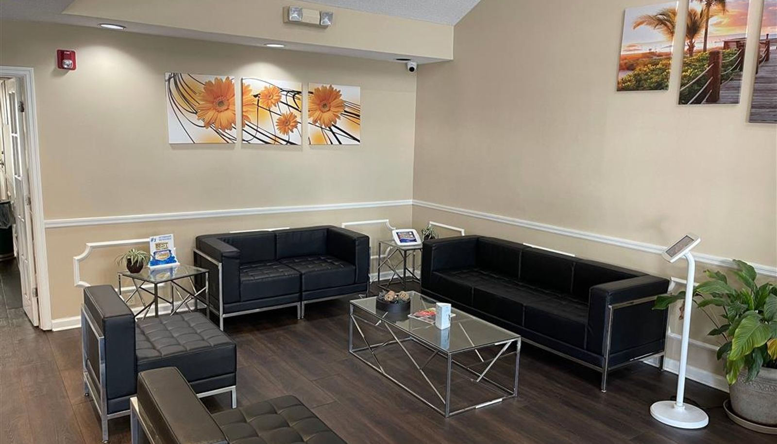 Lobby - Baymont by Wyndham Thomasville
