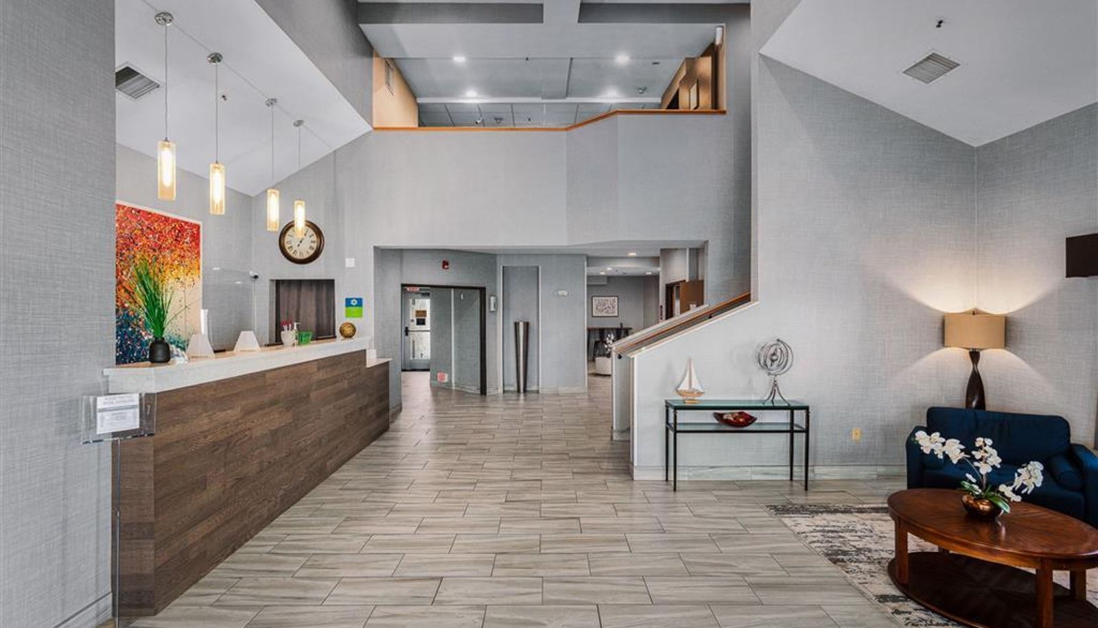 Sala - SureStay Plus Hotel by Best Western Portland East