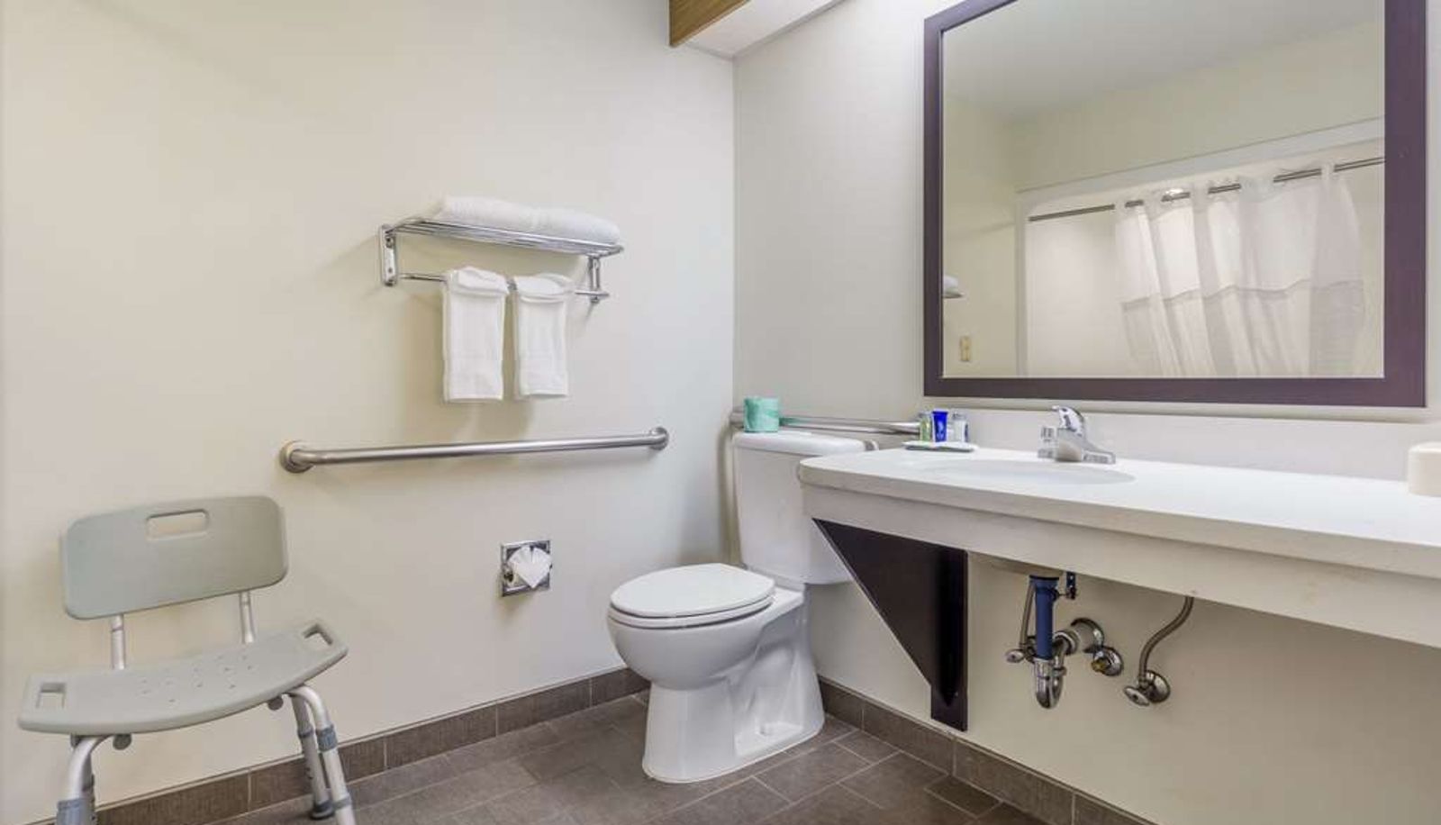Camera - Sleep Inn Sea Tac Airport