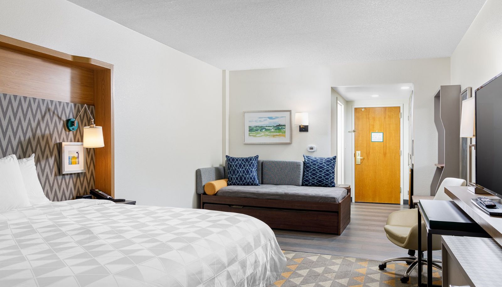 Room - Holiday Inn CLEVELAND by IHG