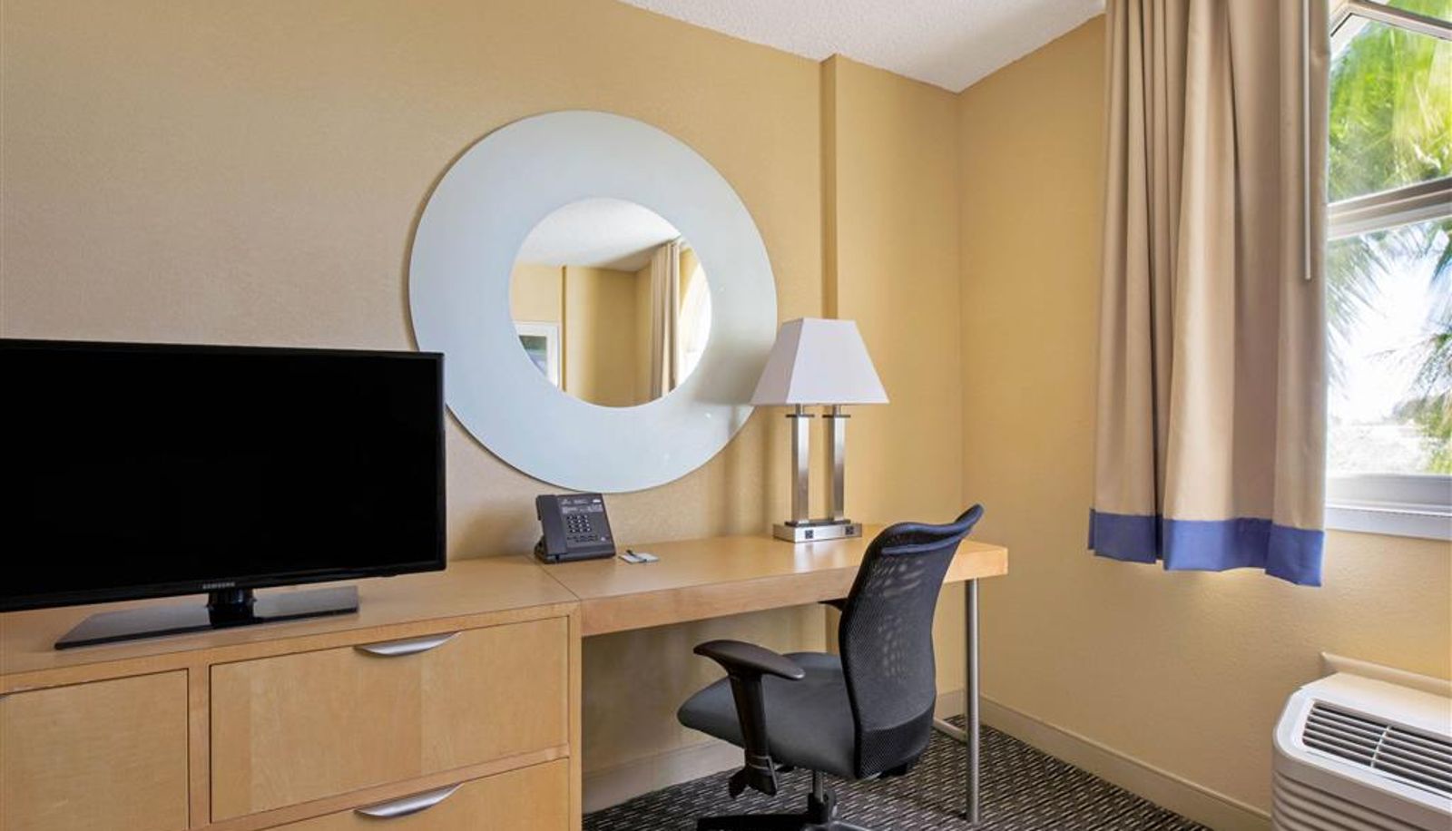 Zimmer - La Quinta Inn & Suites by Wyndham Sunrise