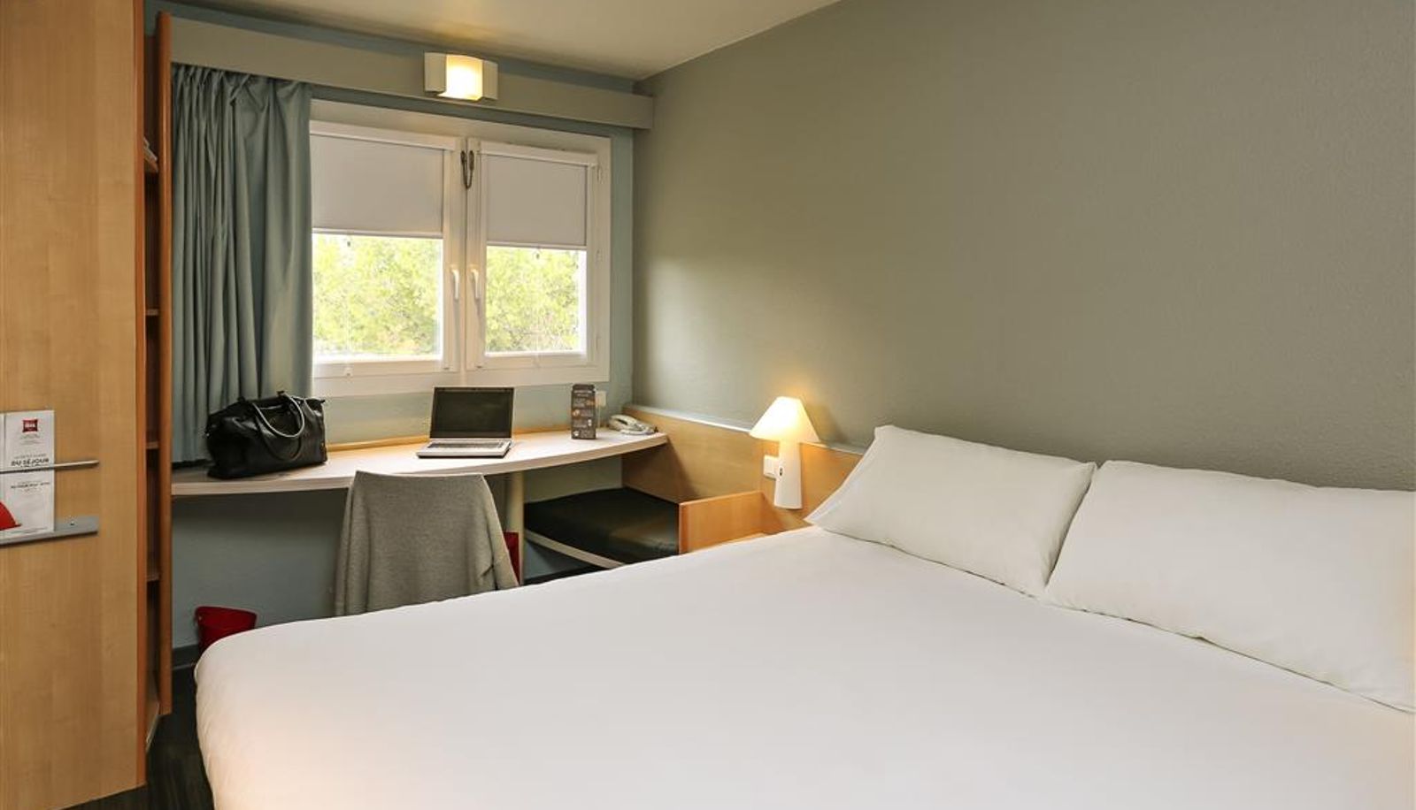Zimmer - ibis Nîmes Ouest