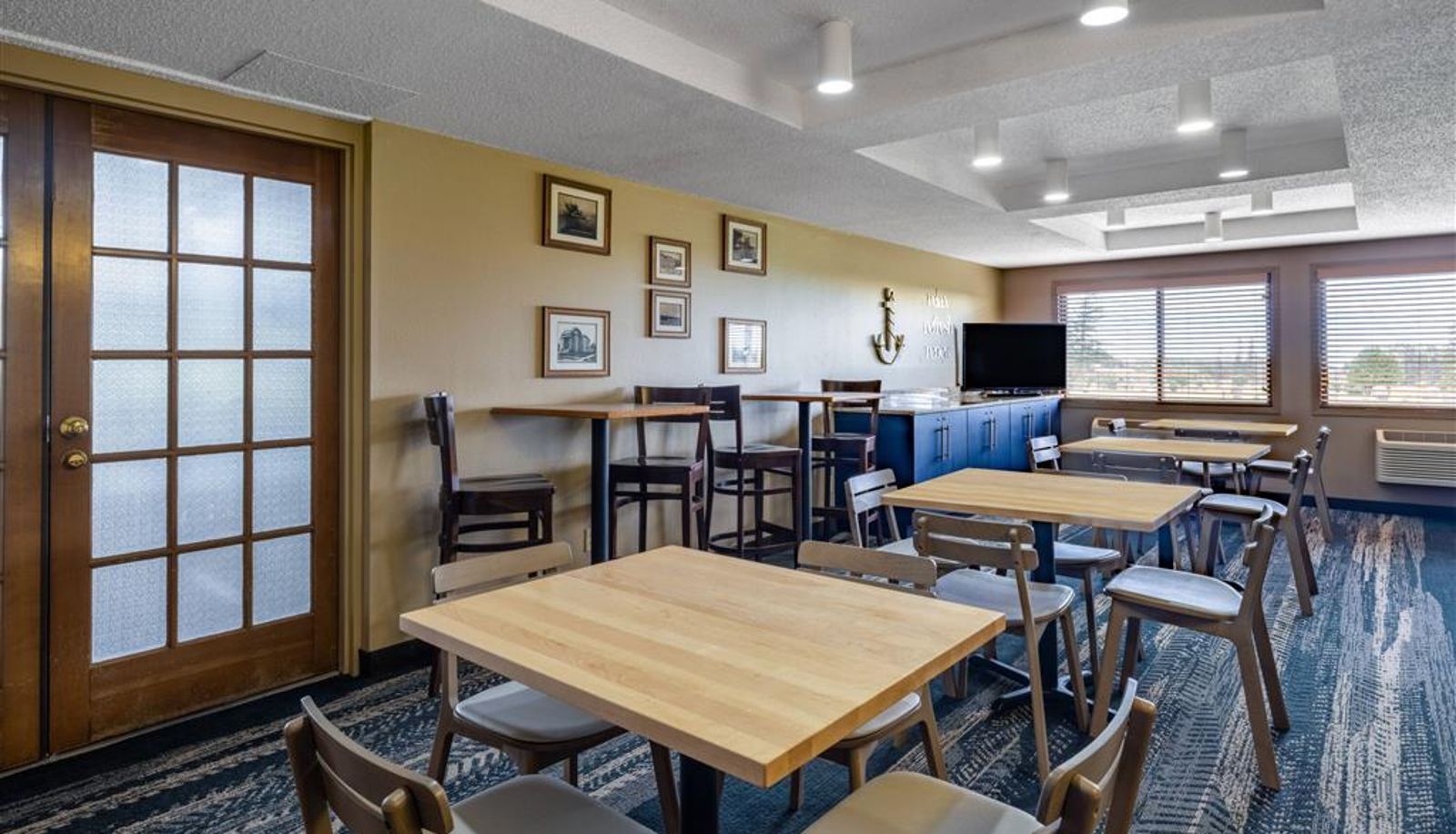 Interior view - AmericInn by Wyndham Two Harbors Near Lake Superior