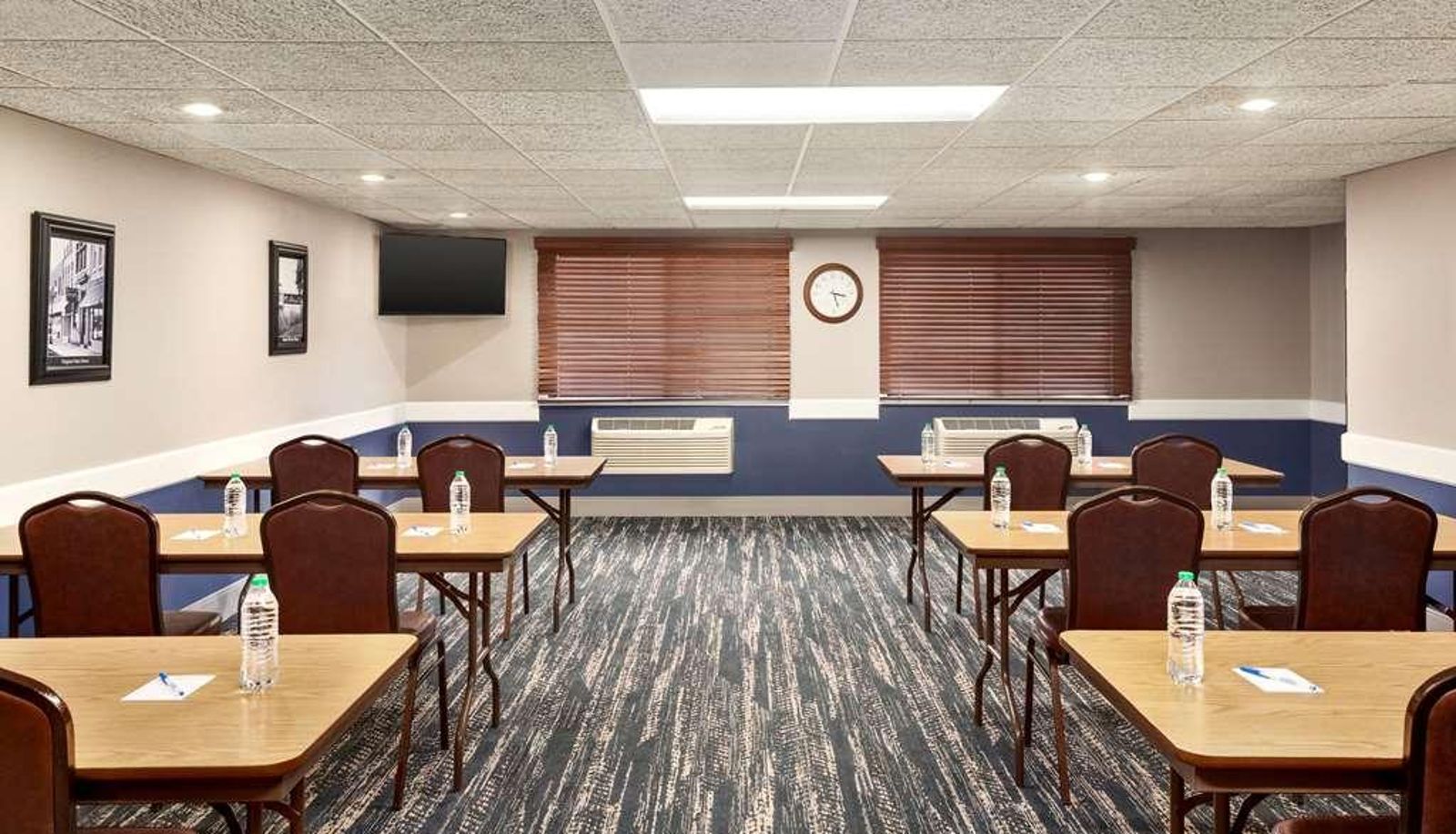 Sala conferenze - AmericInn by Wyndham Sauk Centre