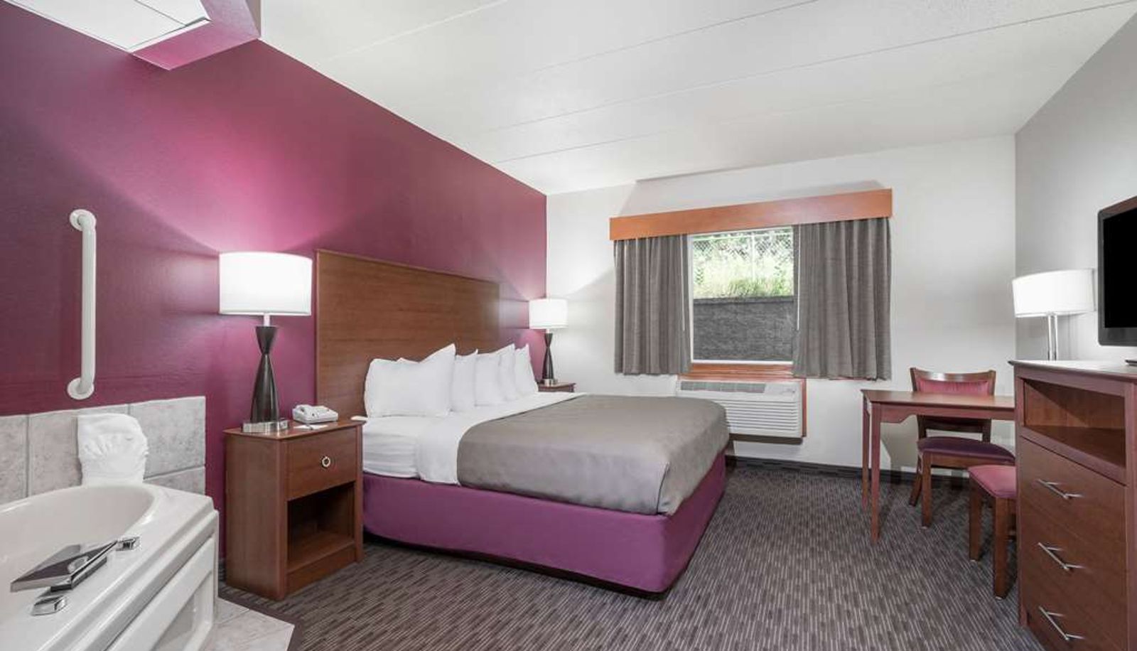 Room - AmericInn by Wyndham Baldwin