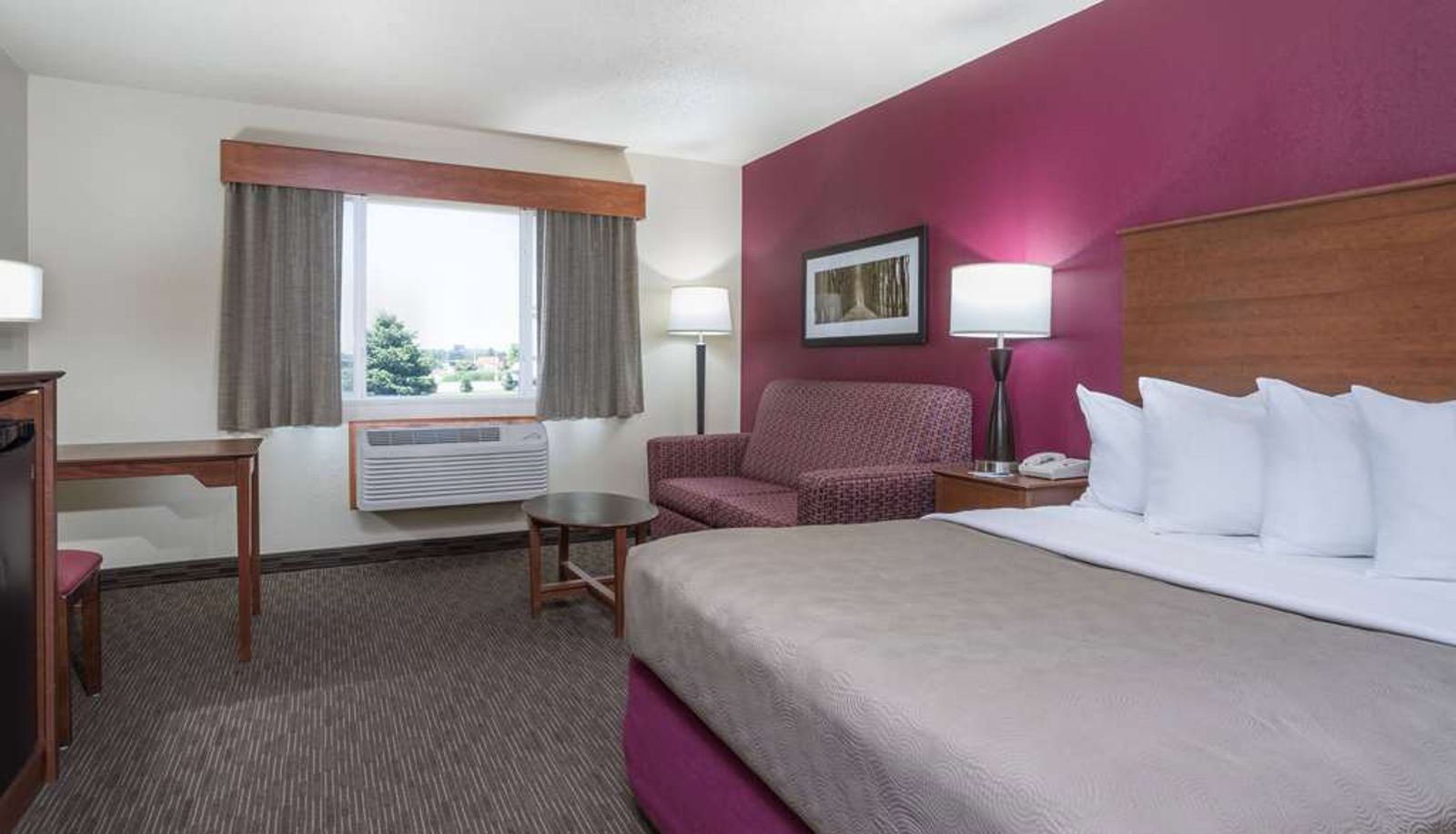 Zimmer - AmericInn by Wyndham Baldwin