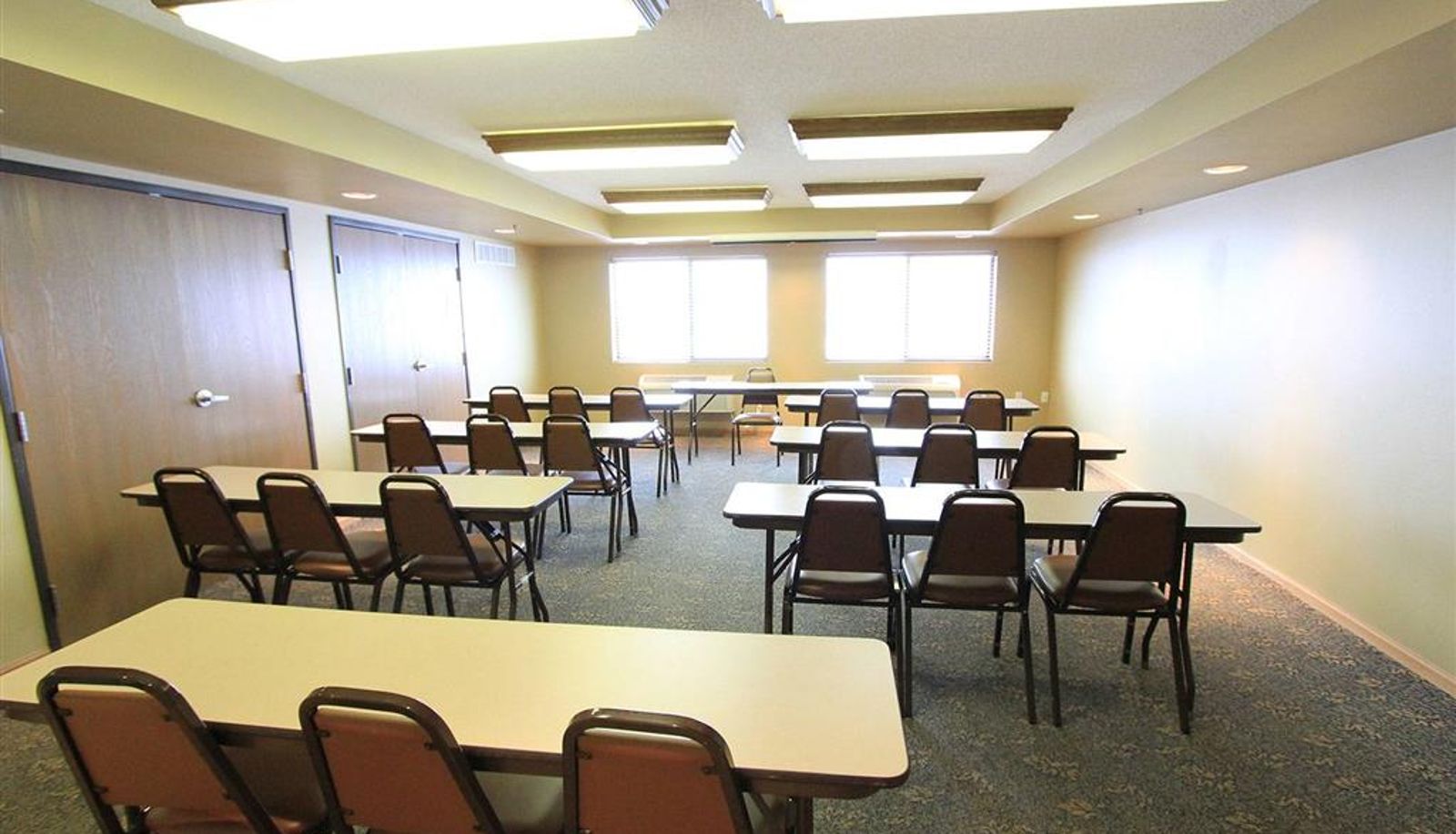 Conference room - AmericInn by Wyndham Cedar Rapids Airport