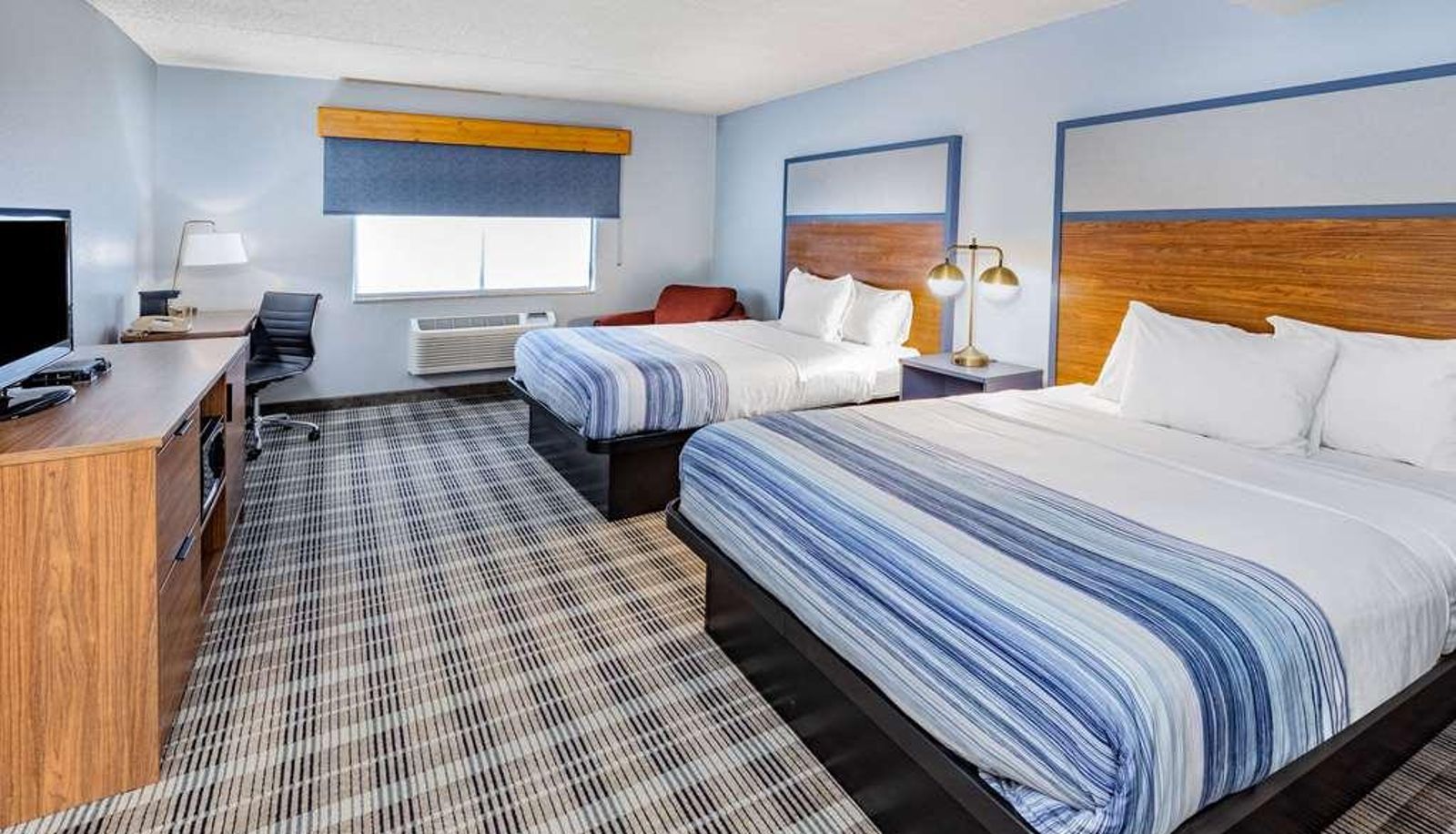 Quadrupla - AmericInn by Wyndham Sayre