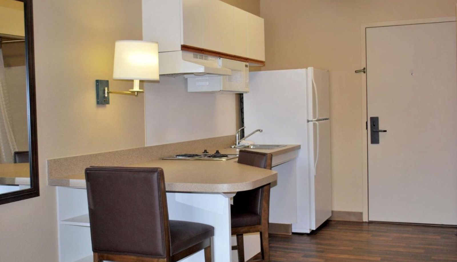 Room - Candlewood Suites BEACHWOOD - CLEVELAND by IHG