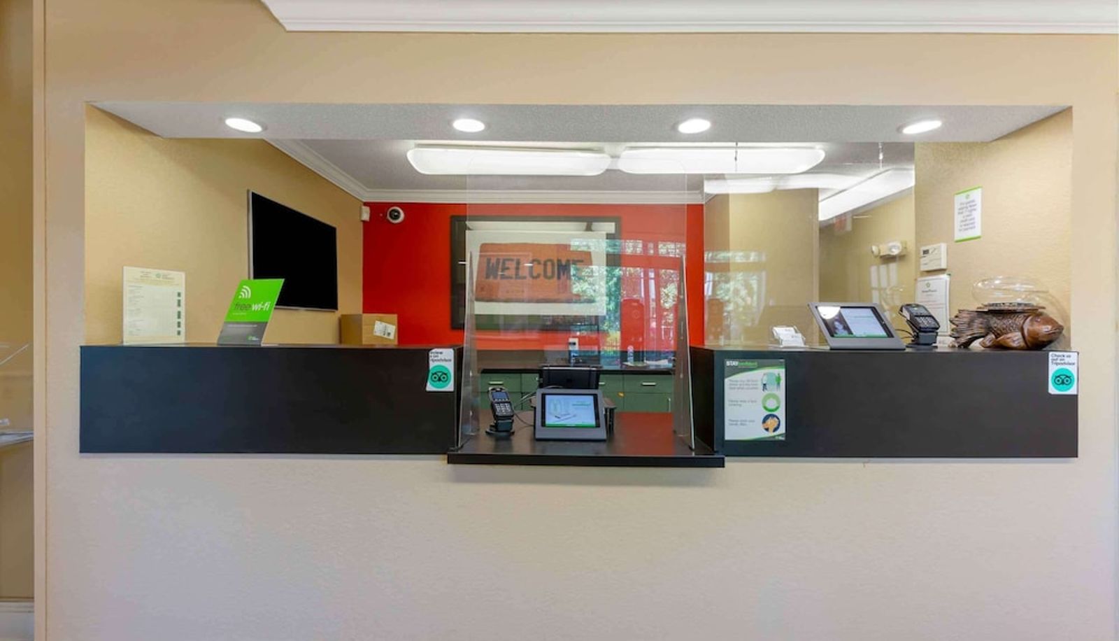 Hal - DC - Sterling - Dulles Extended Stay America Select Suites - Washington