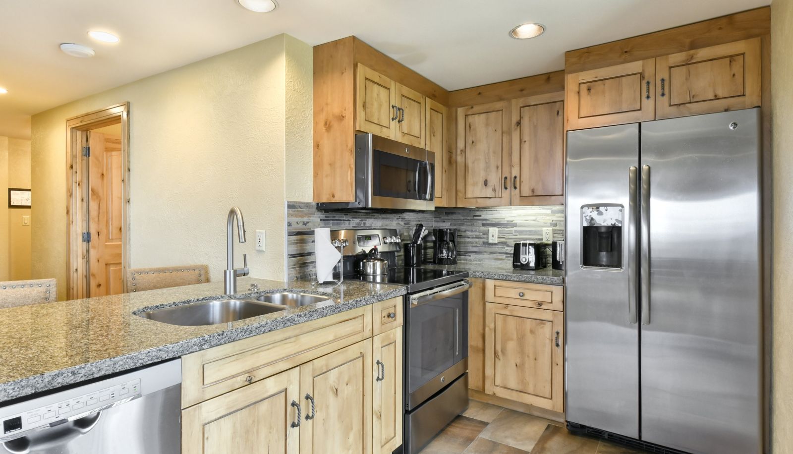 Room - a RockResort Grand Summit Hotel - Canyons Village