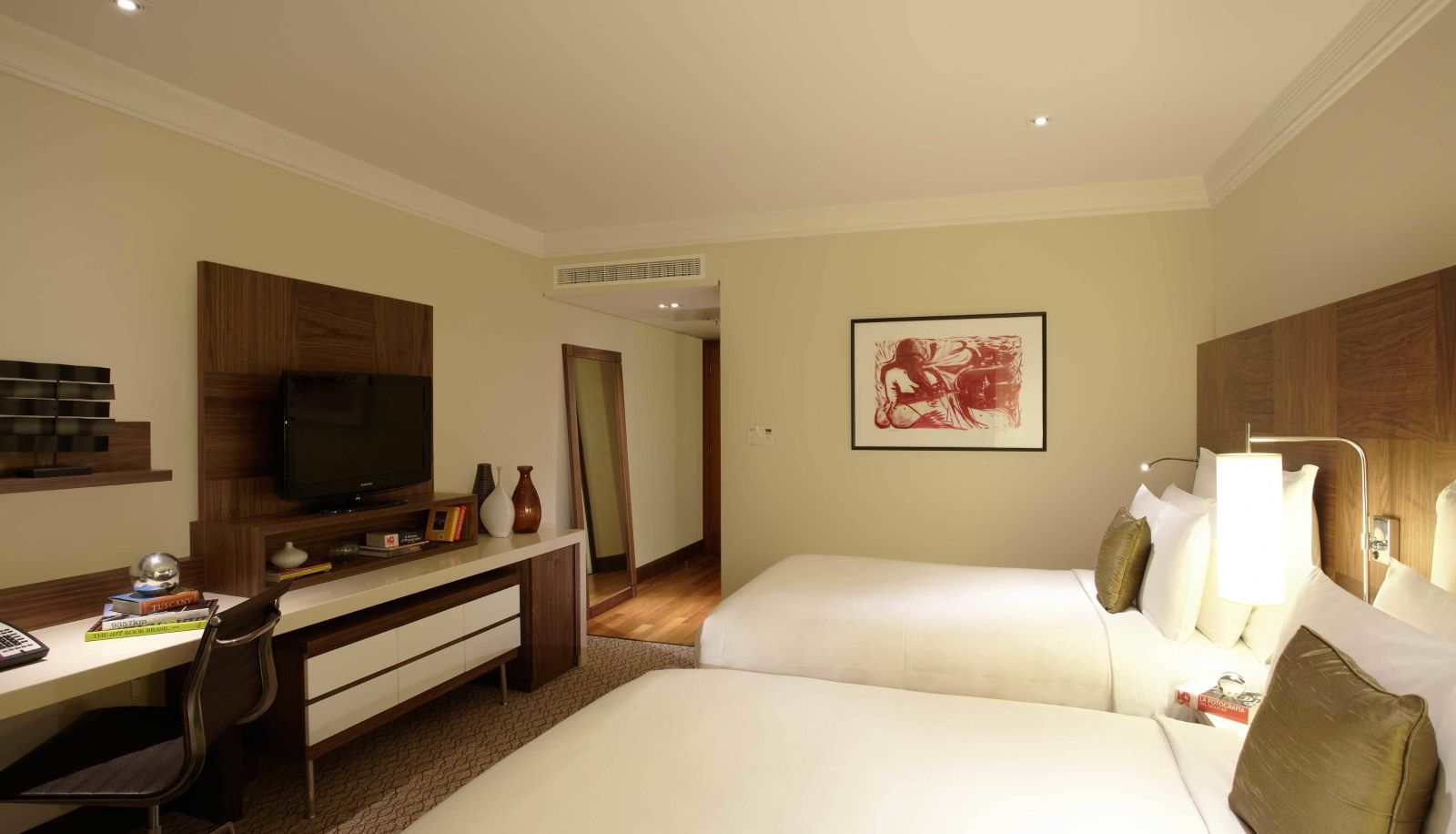 Room - Renaissance Sao Paulo Hotel