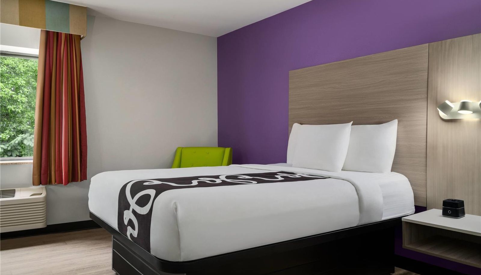 Room - La Quinta Inn by Wyndham Birmingham - Inverness