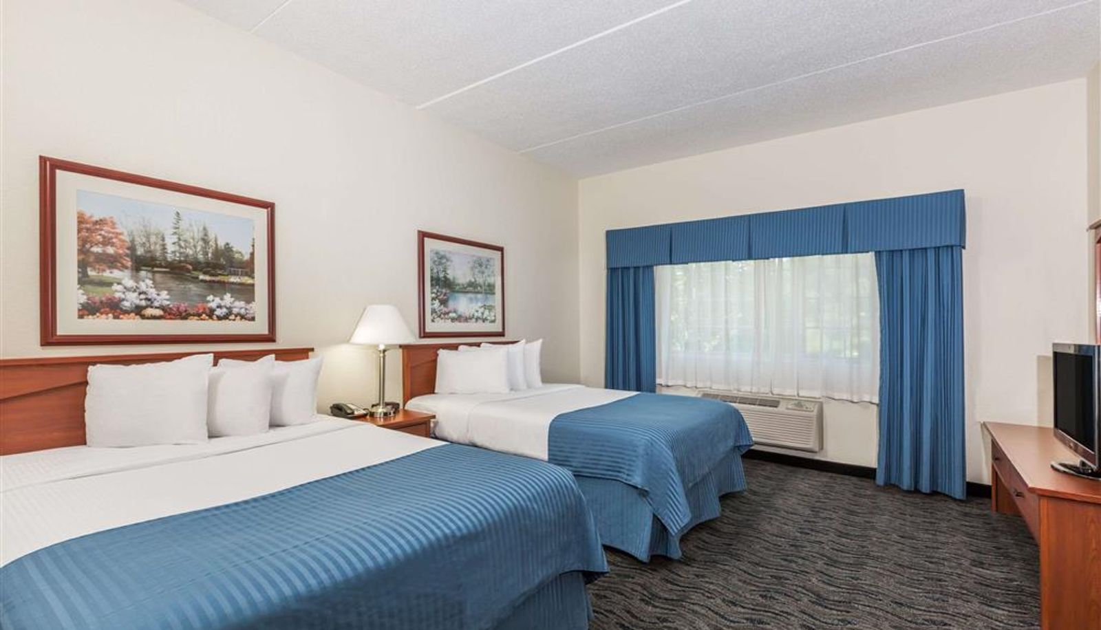 Zimmer - Baymont by Wyndham Des Moines Airport
