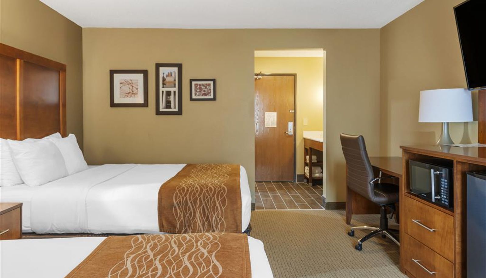 Room - Comfort Inn North/Polaris