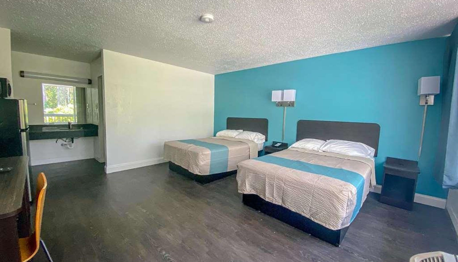 Standard room (double) - BUDGETEL INN WILMINGTON