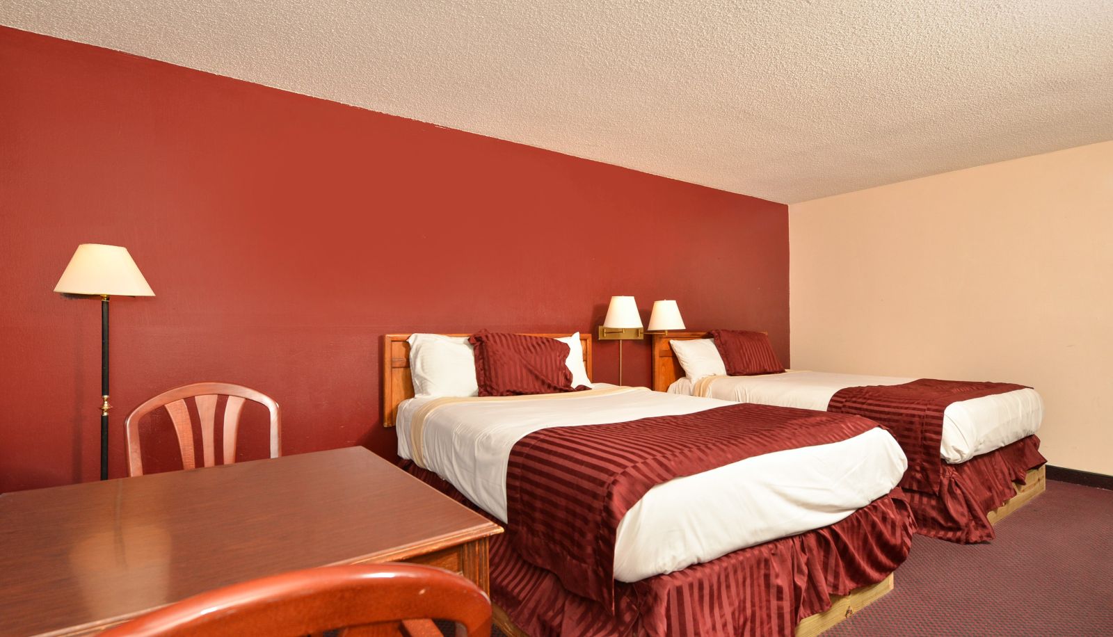 Zimmer - Americas Best Value Inn & Suites Kansas City