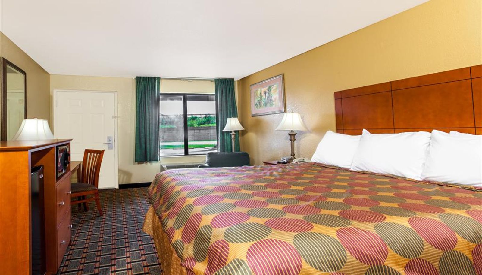 Room - Days Inn by Wyndham Lebanon