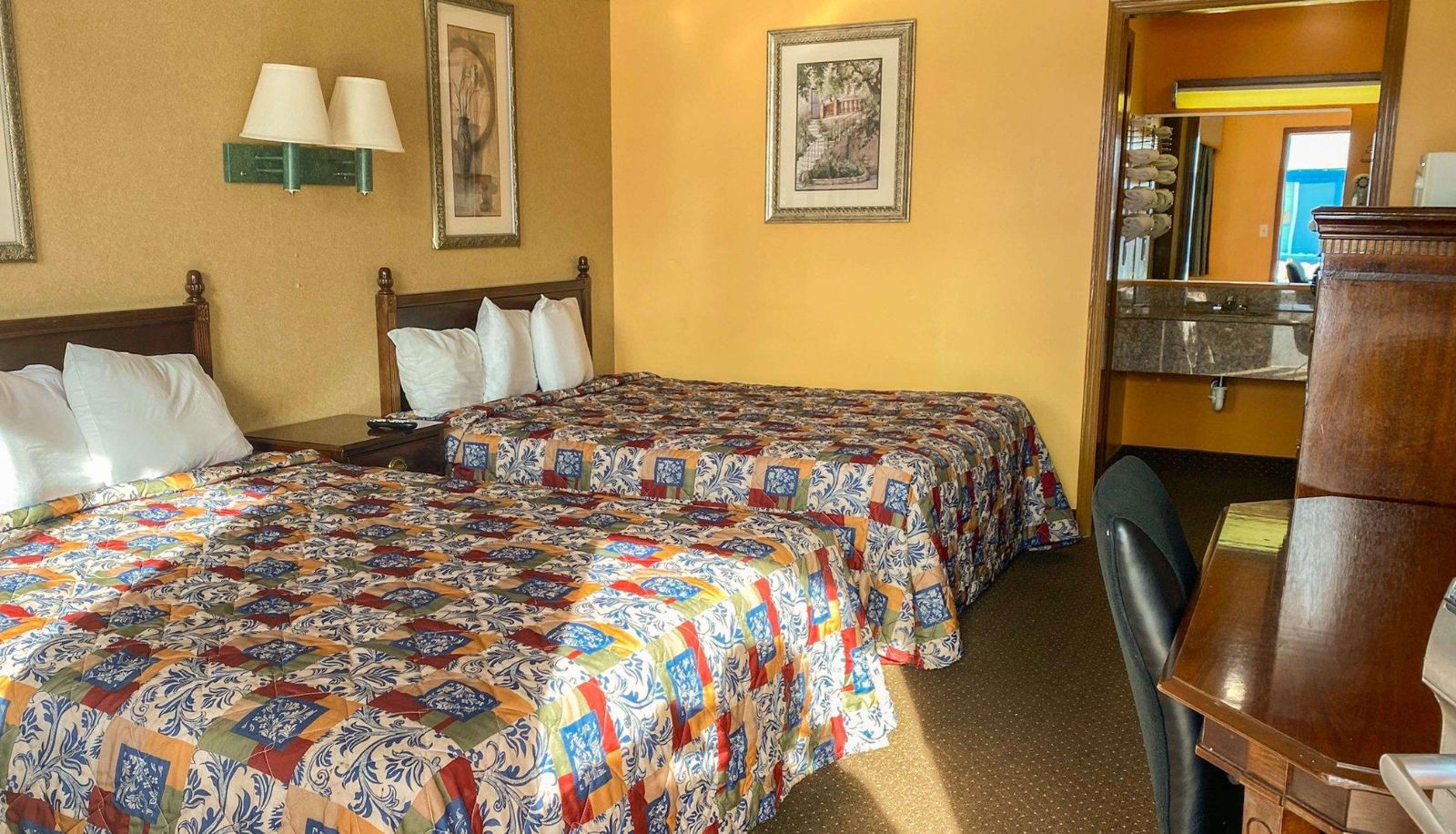 Room - Northgate Inn Saginaw