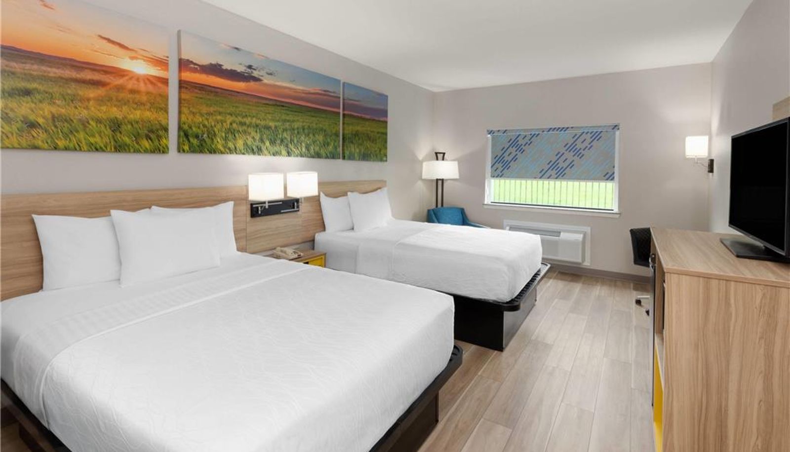 Camera - Days Inn & Suites by Wyndham Sam Houston Tollway