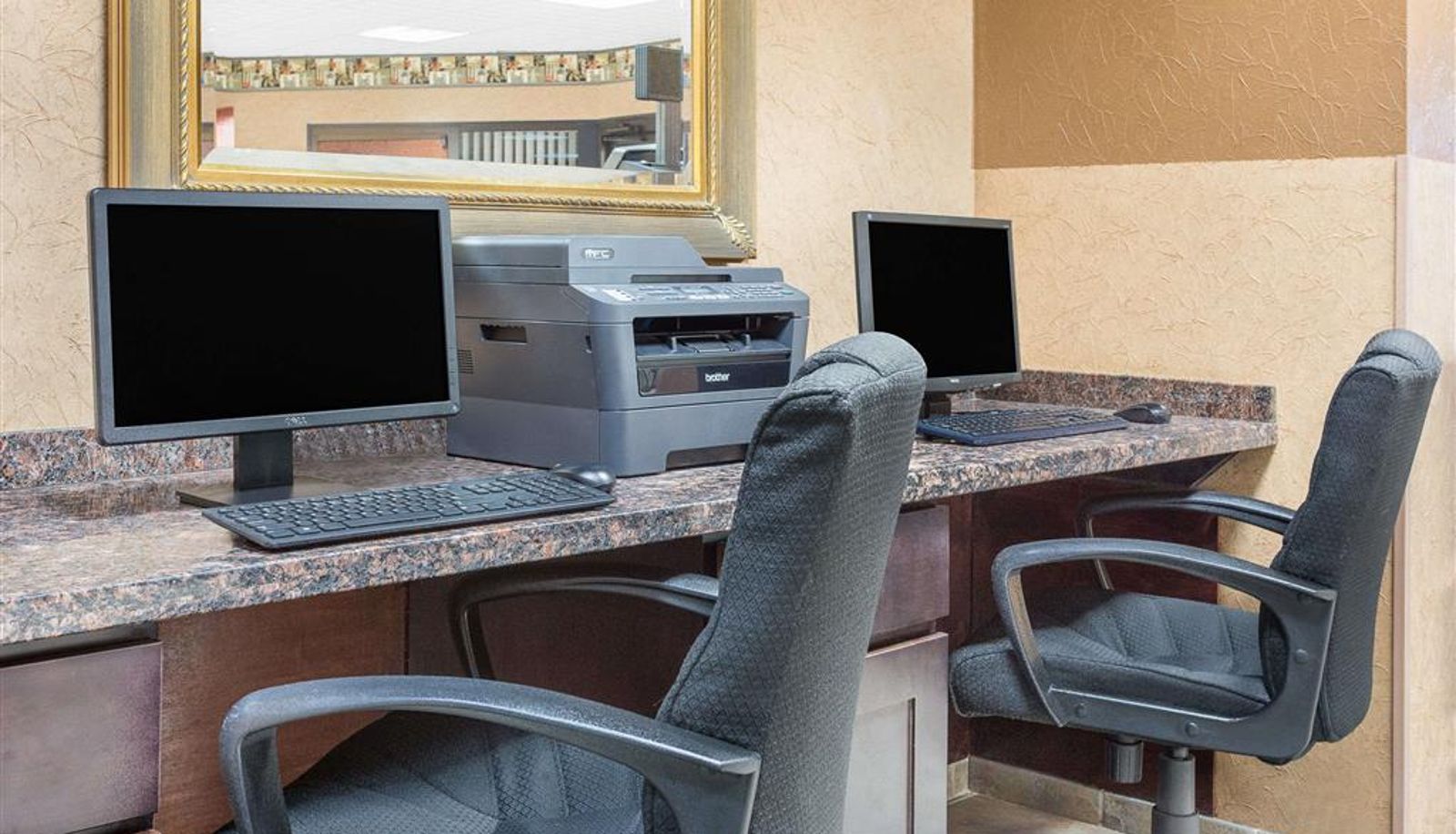 Business centre - Ramada by Wyndham Waupaca
