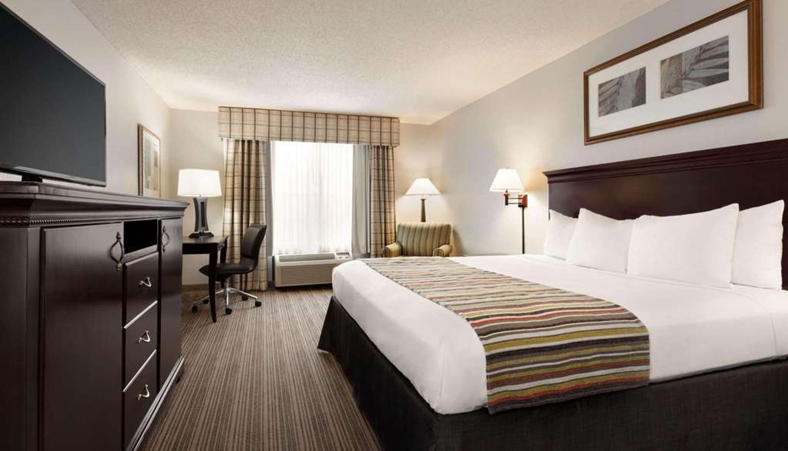 Room - Country Inn & Suites by Radisson Kingsland GA